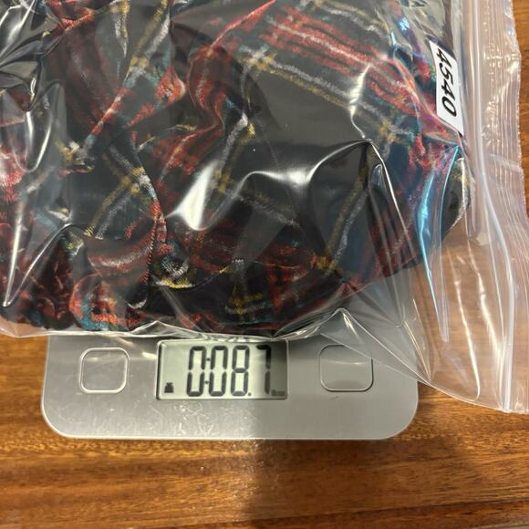 NWT Tartan Plaid Peplum Top Sz XL Black Red Velvet Open Back Puff Sleeve Preppy - Picture 16 of 16